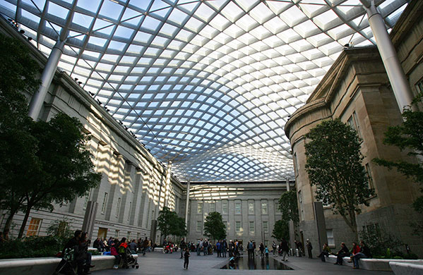 Norman Foster: The Robert and Arlene Kogod Courtyard designed by Foster and Partners