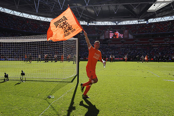 Play Off Final: Ian Evatt celebrates Blackpool's victory