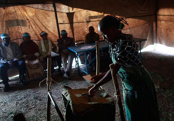 Ethiopia elections: An Ethiopian woman casts her vote at a poling station in Nazret