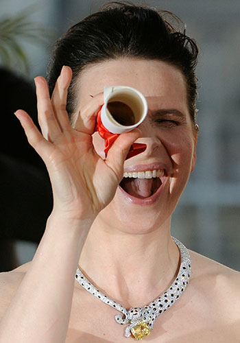 Cannes 2010 closing night: French actress Juliette Binoche 