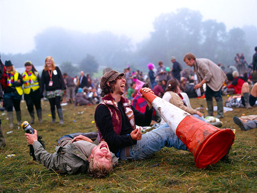 Pop Music festivals: Killing Themselves Laughing