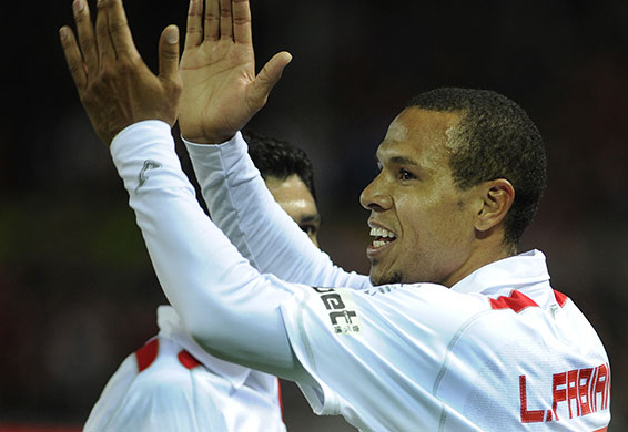 Transfers Gallery: Sevilla's Brazilian forward Luis Fabiano