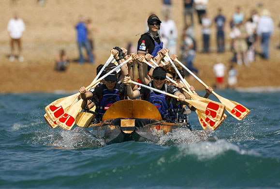 Channel crossings: 2007: The Sisterhood team head off from Shakespeare Beach