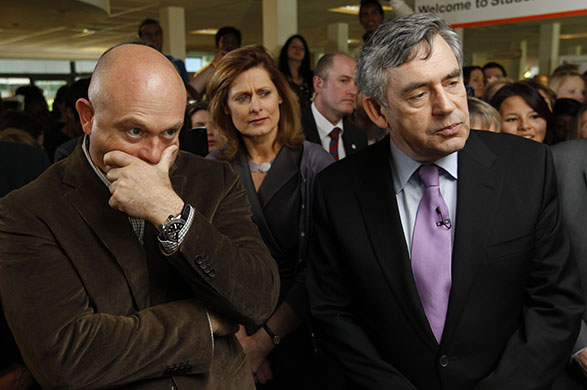 Election 4 May: Gordon Brown and Ross Kemp in Leamington Spa