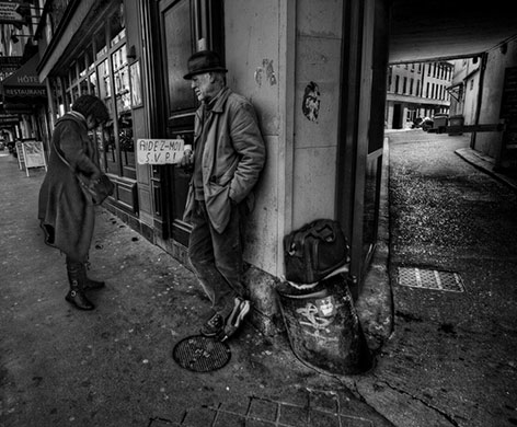 Camera Club: A review of Chris Ogilvie's portfolio