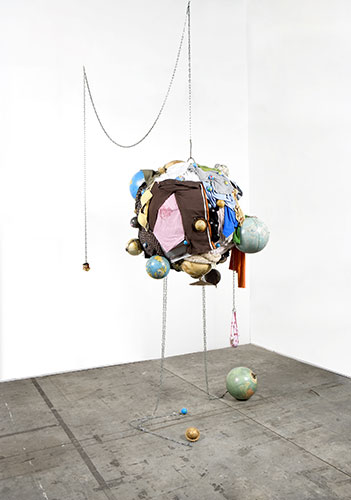 Exhibitionist 0805: Uneven Geographies