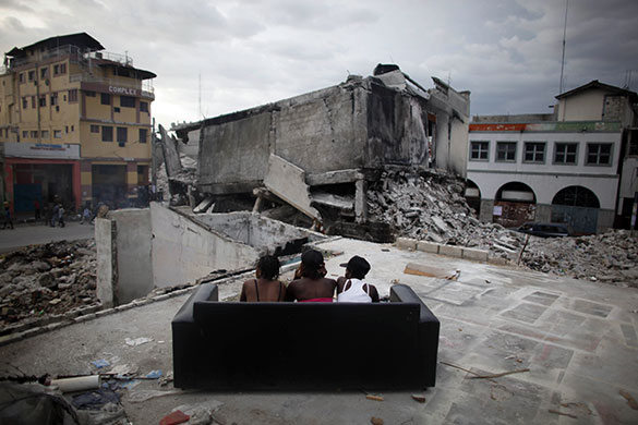 24 hours in pictures: Port-au-Prince, Haiti: Sex workers wait for clients