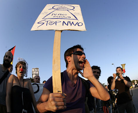 Bilderberg 2010 round up: You're a mile from the hotel. I don't think they'll hear you.