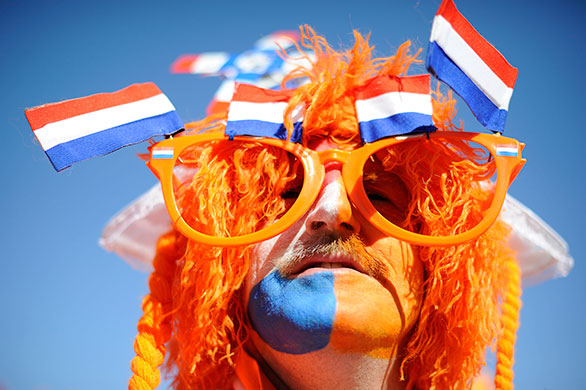 Holland v Denmark: Holland v Denmark