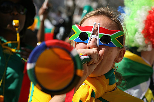 World Cup vuvuzelas: South African soccer supporters