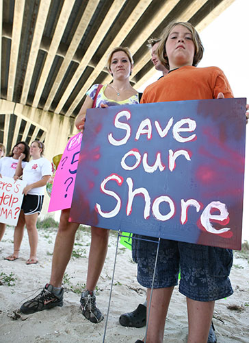 Deepwater Horizon: BP oil spill : protests, demonstrations and signs