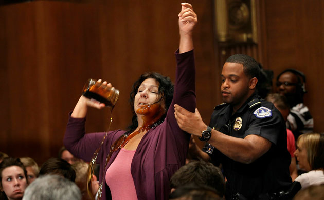 Deepwater Horizon: BP oil spill : protests, demonstrations and signs