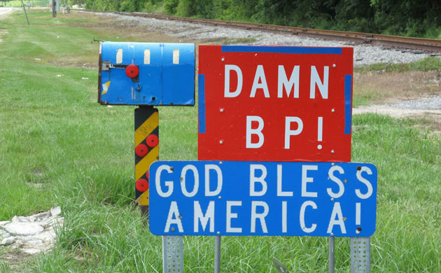 Deepwater Horizon: BP oil spill : protests, demonstrations and signs