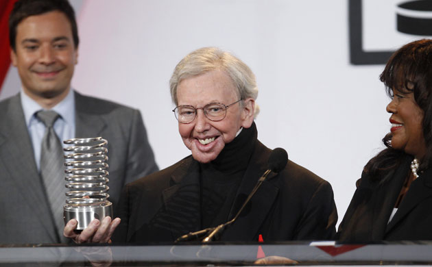 Week in film June 18: Film critic Roger Ebert accepts the Person Of The Year webby award