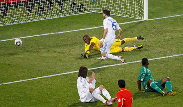 footy: Greece's Torosidis