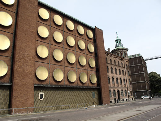 Face hunter: Carlsberg brewery, Copenhagen.