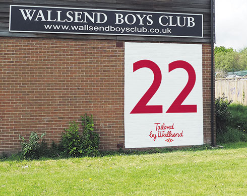 Walls: A big red number on a wall