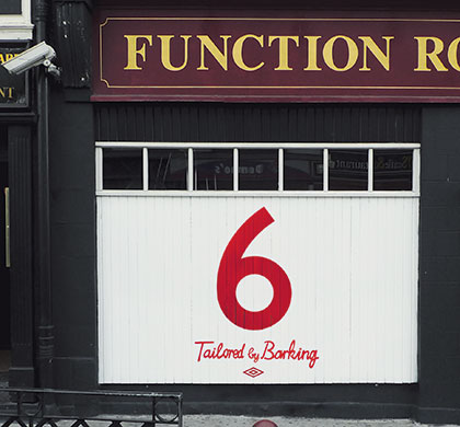 Walls: A big red number on a wall