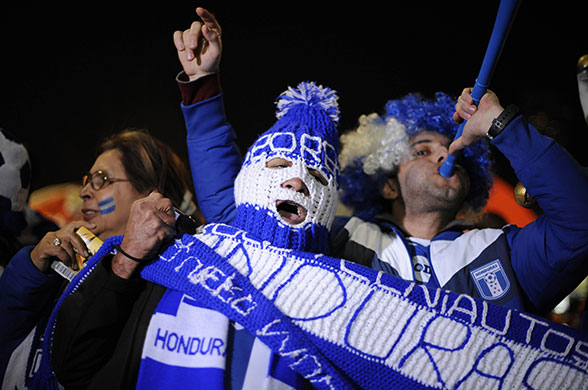 spain v hondura: Honduras fan