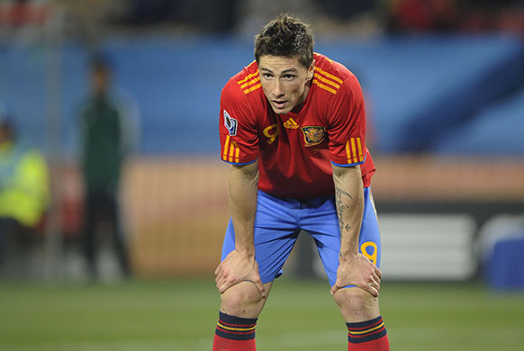 Spain v Honduras: Fernando Torres looks tired in the 2nd half and is subbed