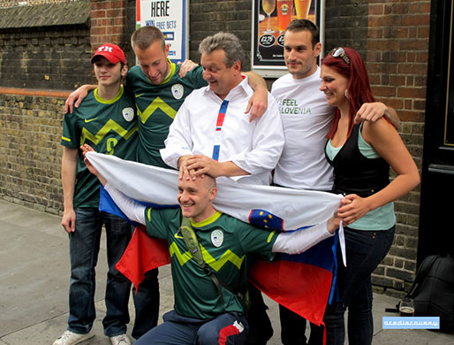 Fans network Flickr: Fans flickr: Slovenian fans in London