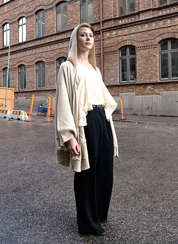 face hunter: Stockholm: Swedish woman