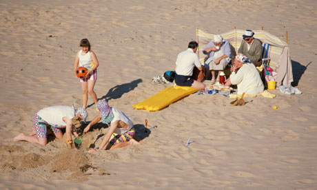 Family seaside picnic