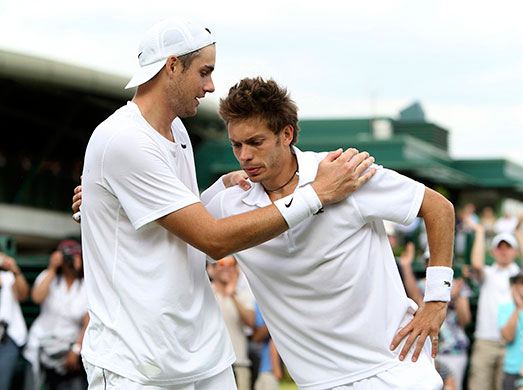 Isner v mahut: John Isner