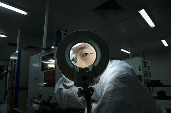 24 hours in pictures: micro-electronics factory in China