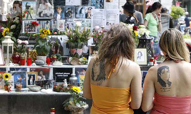 Michael Jackson memorial: People observe a moment of silence at a memorial in Munich