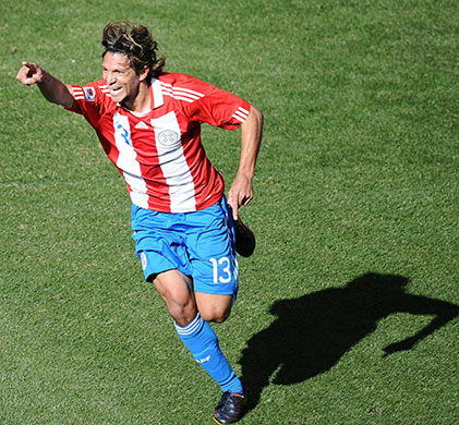 dream team: Paraguay's midfielder Enrique Vera celeb