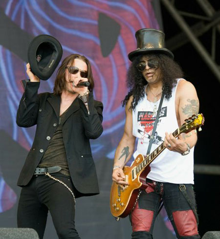 Bands of the day: Myles Kennedy and Slash perform on The Pyramid Stage 