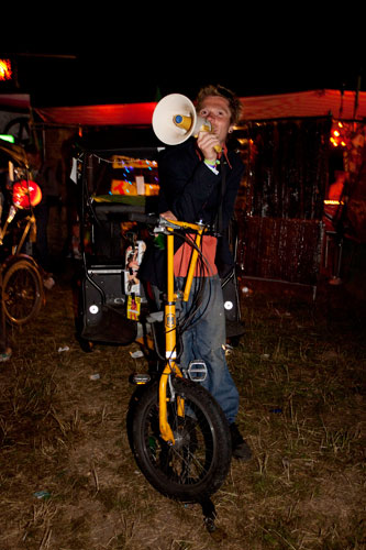Glastonbury by night: Rickshaw's are on hand to help punter's escape