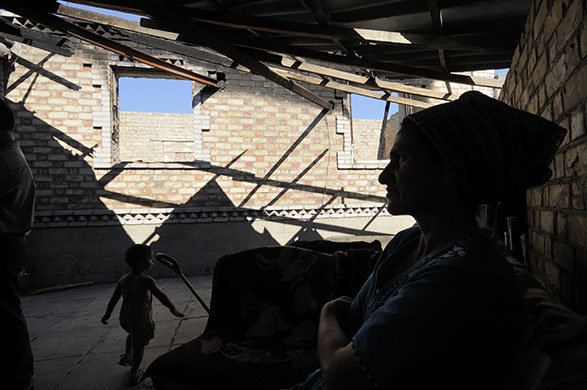 24 hours in pictures: A family of Meskhetian Turks in Mayevka, Kyrgyzstan