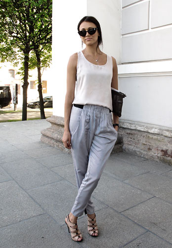 Face Hunter: russia: classy looking woman