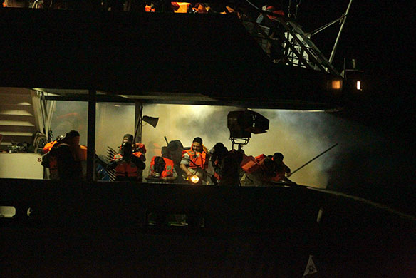 Mavi Marmara interception: Smoke from tear gas and explosions fills the second deck