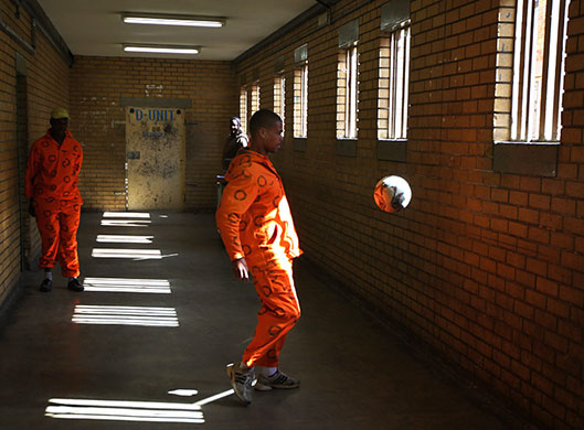 24 hours in pics: Feature prison soccer