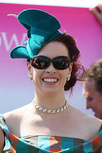 Epsom Derby 2010: Headwear