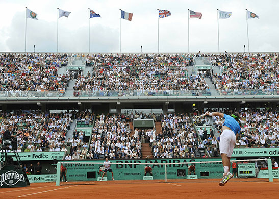 french open final 2010: Nadal serves 