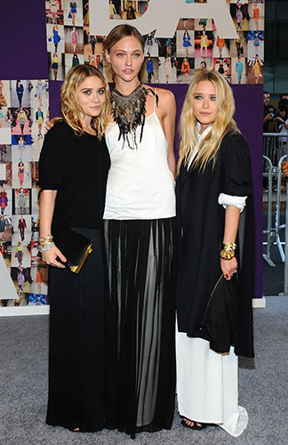 Get the monochrome look: Ashley Olsen, Sasha Pivovarova and Mary-Kate Olsen attend CFDA awards