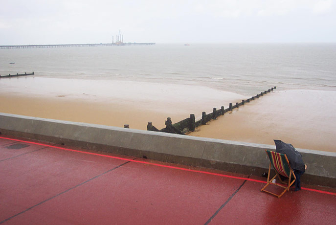 in pictures: summer: Rainy beach