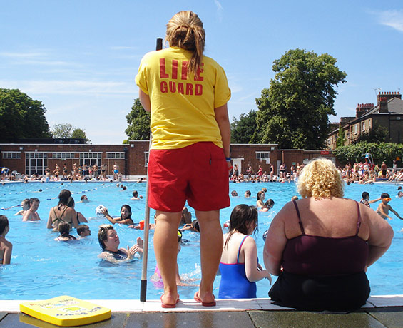 in pictures: summer: Brockwell Park lido