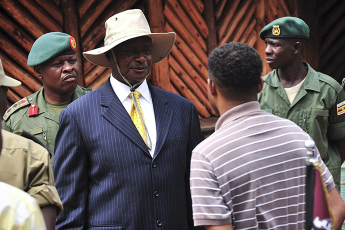 Ugandan Bombings: Uganda's president Yoweri Museveni visits the scene of the bomb attacks