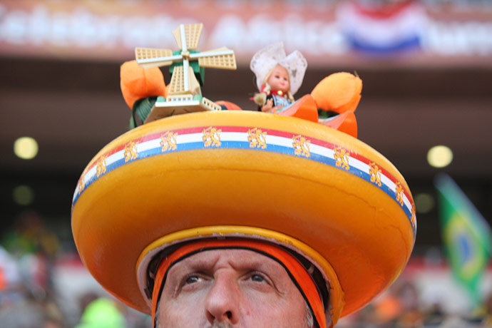 Fans' network: A Holland fan wearing an unusual orange hat
