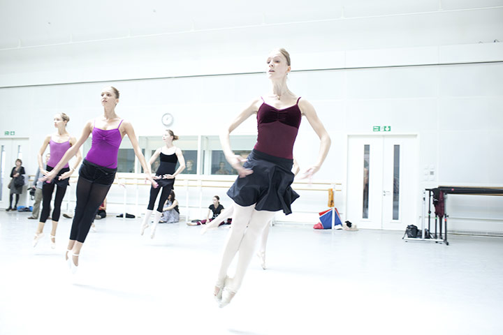 Bolshoi Ballet: Rehearsals