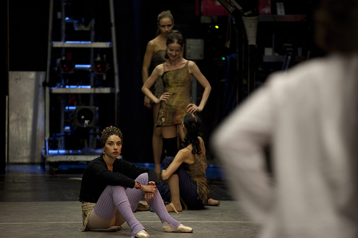 Bolshoi Ballet: Rehearsals