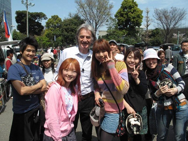 Show and Tell: Paul Smith: Paul Smith in a street market in Tokyo