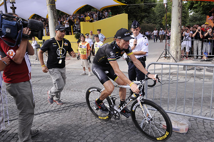 Tom Jenkins at the Tour: Lance Armstrong rides away