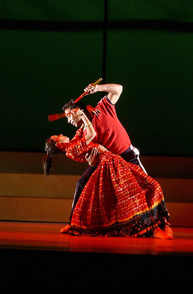 Tamasha Theatre Company: Fiona Wade and Paul Tilley in Strictly Dandia