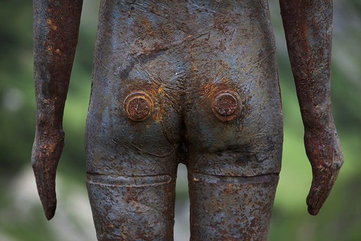Anthony Gormley: Figures at Kriegeralpe, near Lech 'Horizon Field' by Anthony Gormley